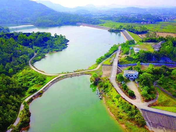 破解脫貧密碼 中國積極探索建立生態(tài)扶貧有效模式